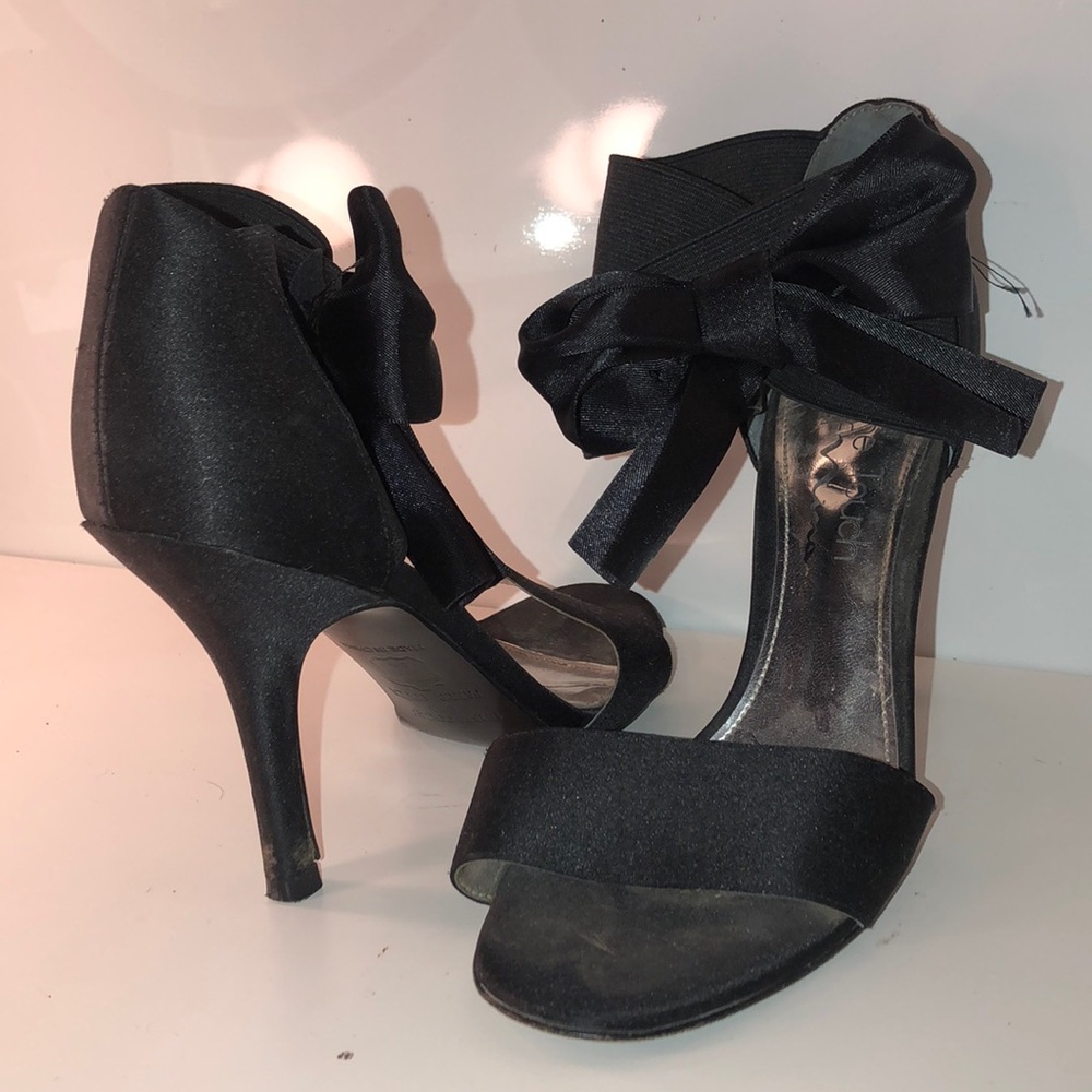 Nina Black Bowed Heels